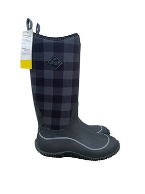 Muck Boot Company,‎ women’s Hale boots, Black/Grey Plaid, Size 10, NIB